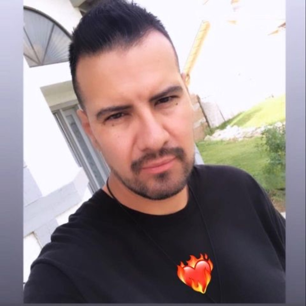 Meet your Posher, Juan
